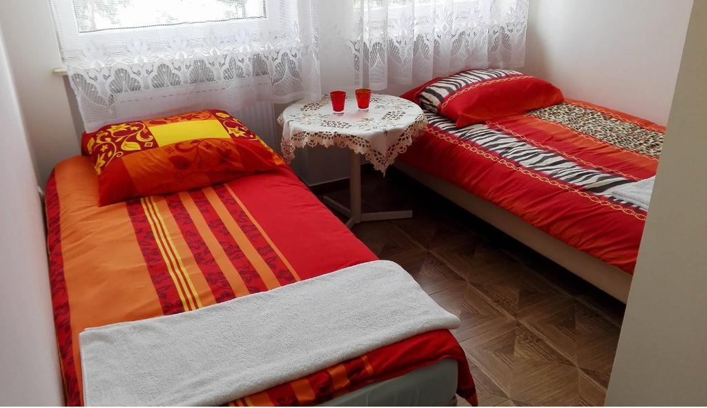 Ferienwohnung Pokoje Do Wynajecia Staporkow Exterior foto